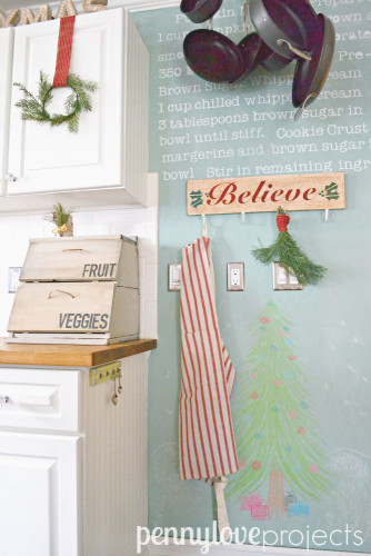 Holiday Home Tour Chalkboard Wall