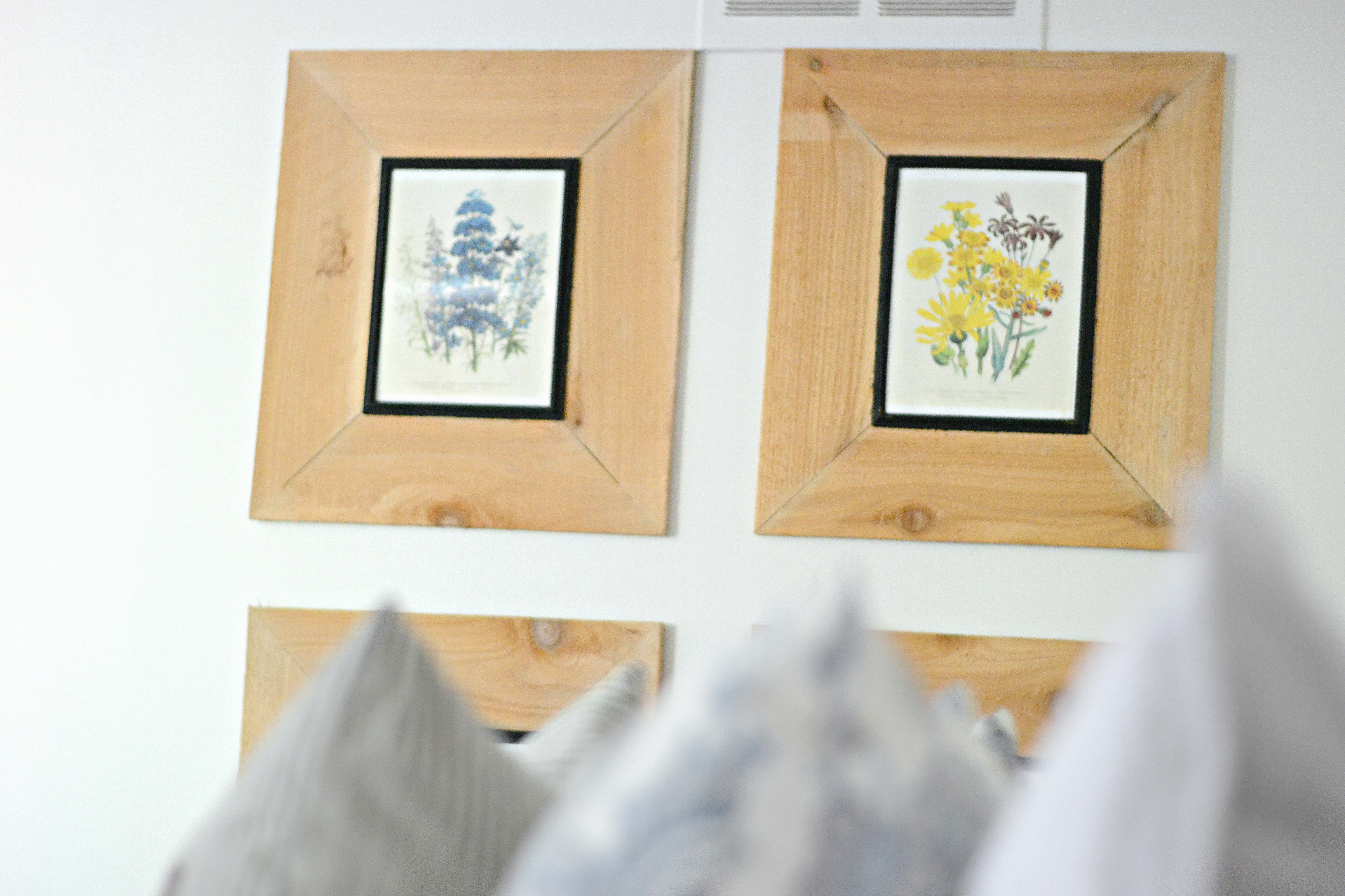 Learn how to make these simple farmhouse frames for under $4