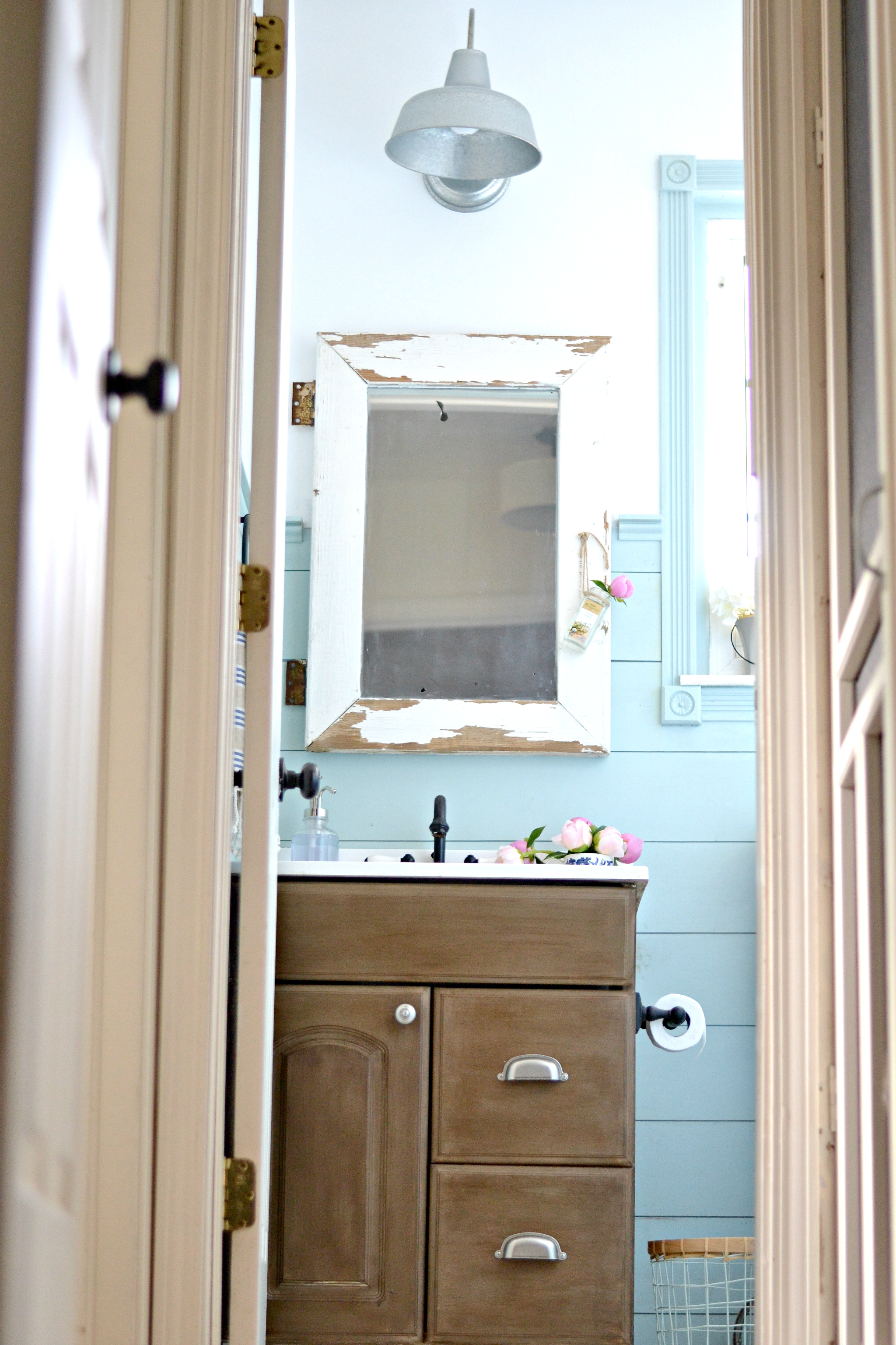 DIY painted vanity update. Upgrade your vanity in under two hours with a can of paint and wax