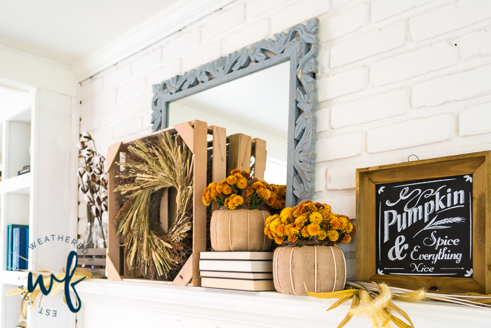 fall-mantel-decor-ideas-12