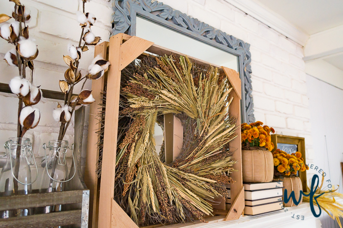 fall-mantel-decor-ideas-7