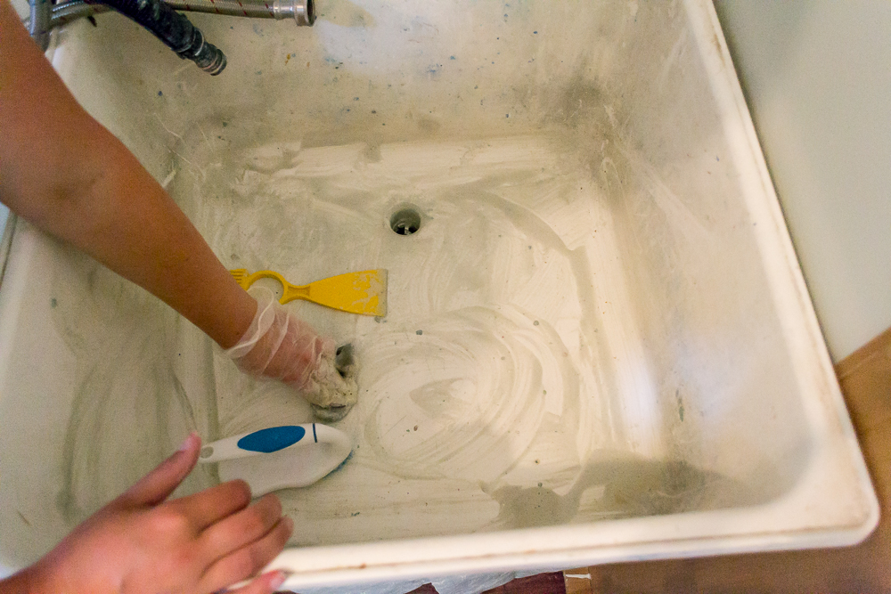 utility-sink-makeover-with-faux-tin-backsplash-7