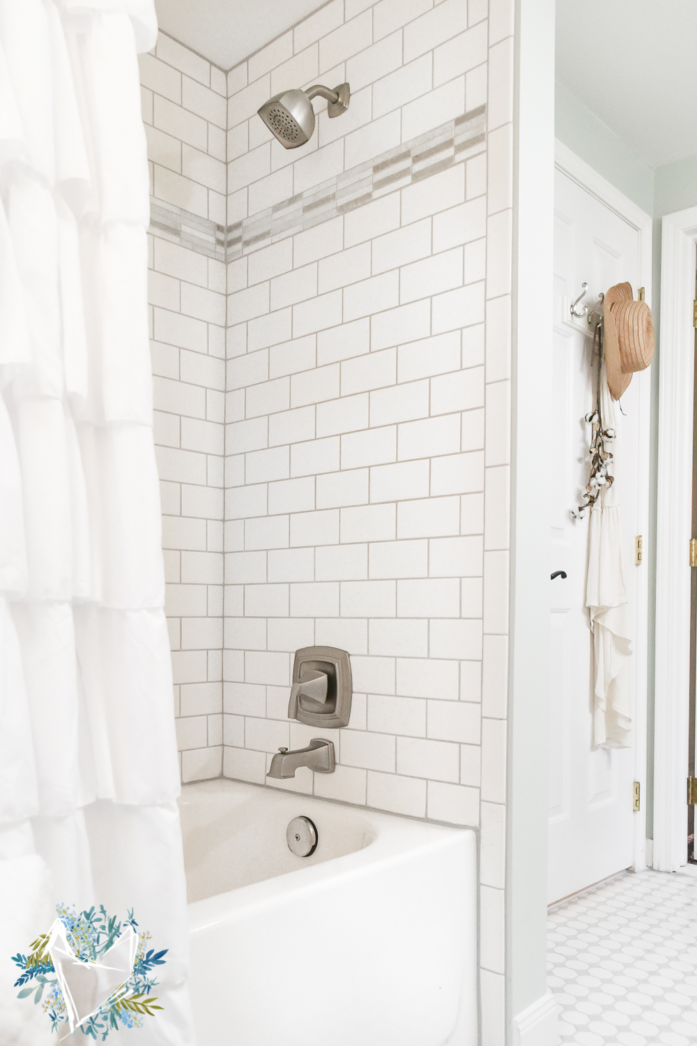 This Modern Farmhouse Bathroom is the perfect way to get a fixer upper farmhouse look on a budget! Your guests will think Joanna Gaines designed it herself. Come see this amazing transformation!