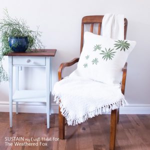 DIY farmhouse style outdoor pillow covers. Step-by-step tutorial to make your own inexpensive patio and porch pillows!