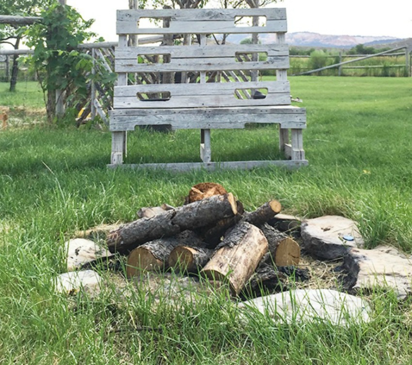 DIY Fire Pit Ideas Anyone Can Make. Get your backyard ready for summer with these easy fire pit ideas.