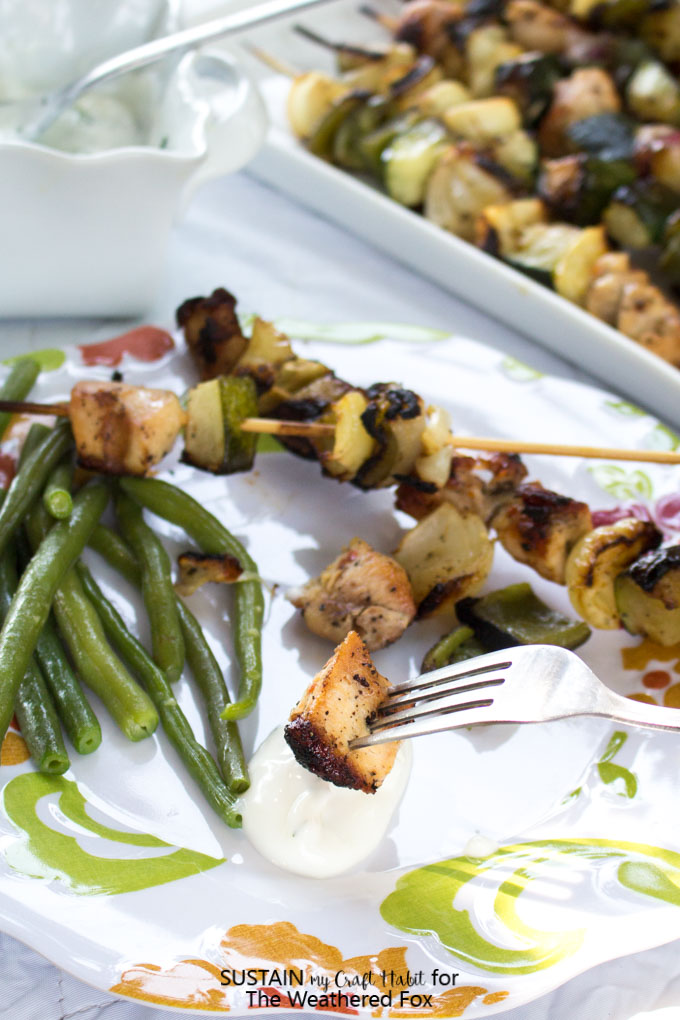 Perfect for BBQ season! Simply seasoned grilled chicken shish kabob with a creamy dill dipping sauce. A low-fat, gluten-free dinner recipe idea.