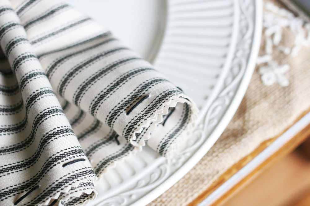 diy cloth napkins, ticking